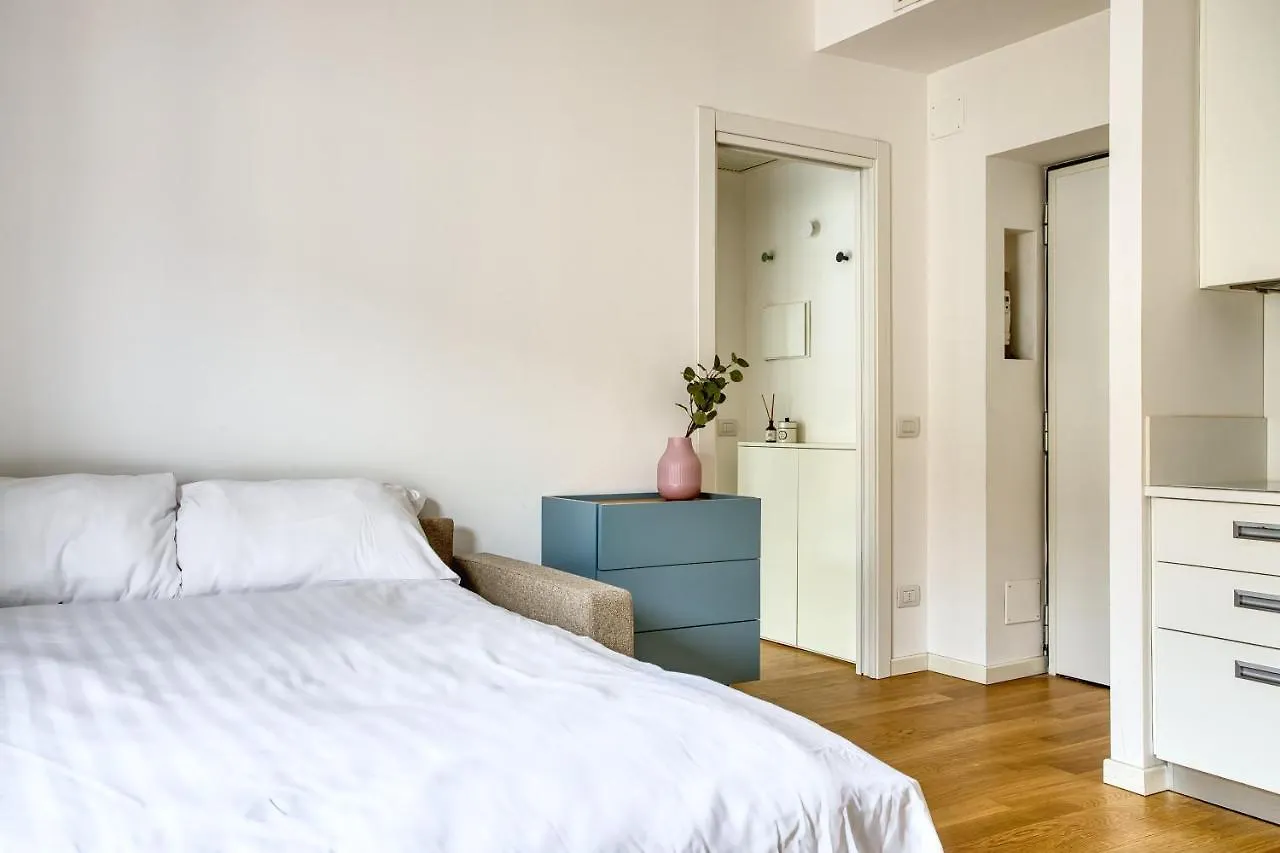 Apartment Joivy Fantastic Flat Near City Center Milan
